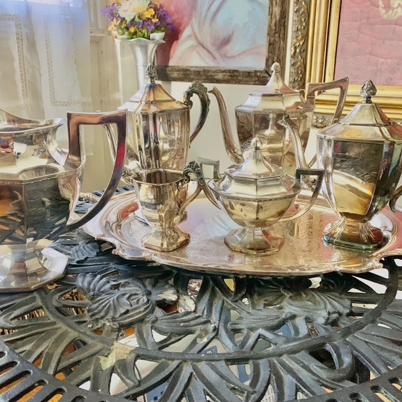 Serving set - Picture 10 of 10